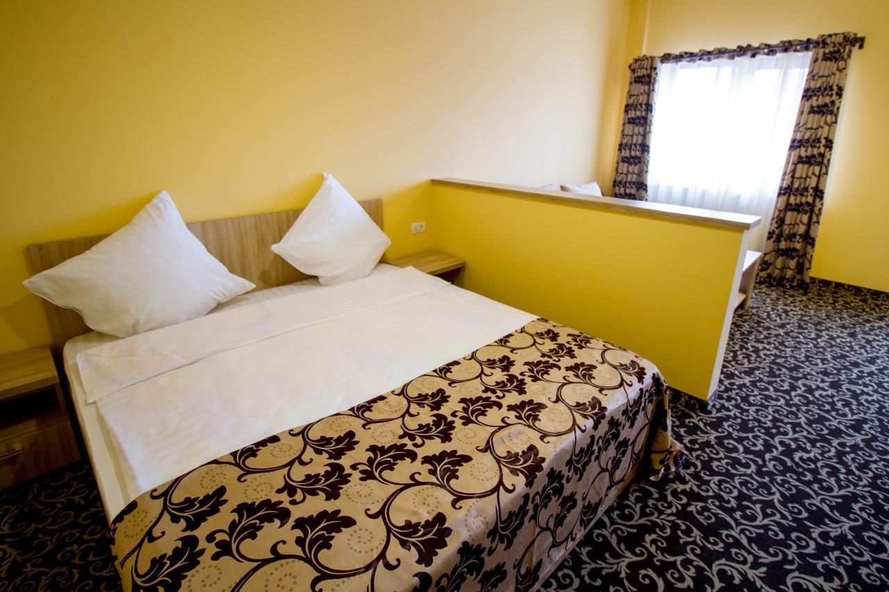 Green Garden Resort Odobesti Quarto foto